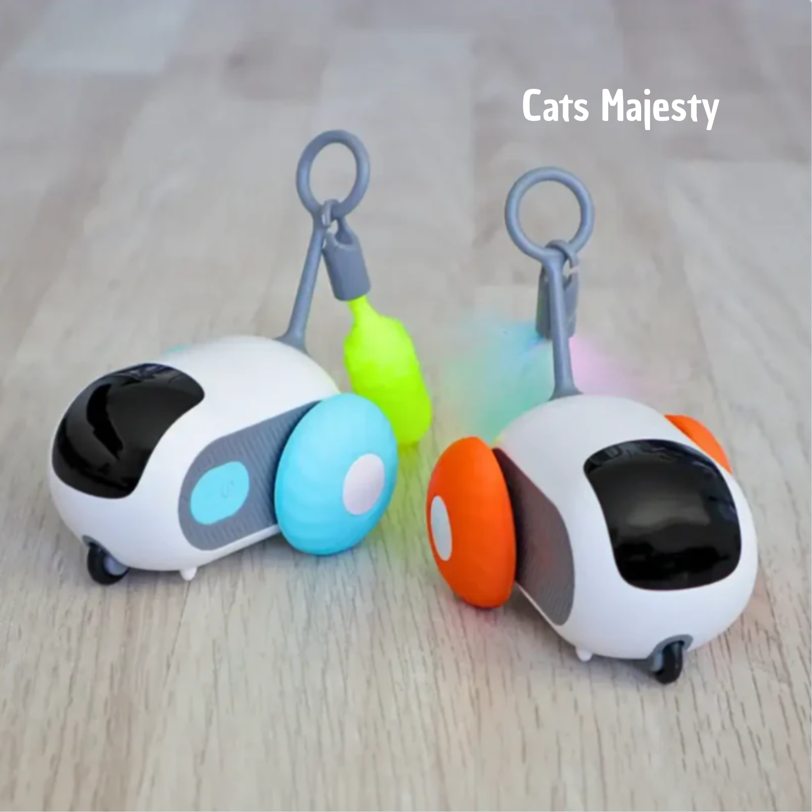 Chat jouant avec un jouet automatique, Racer Tail 